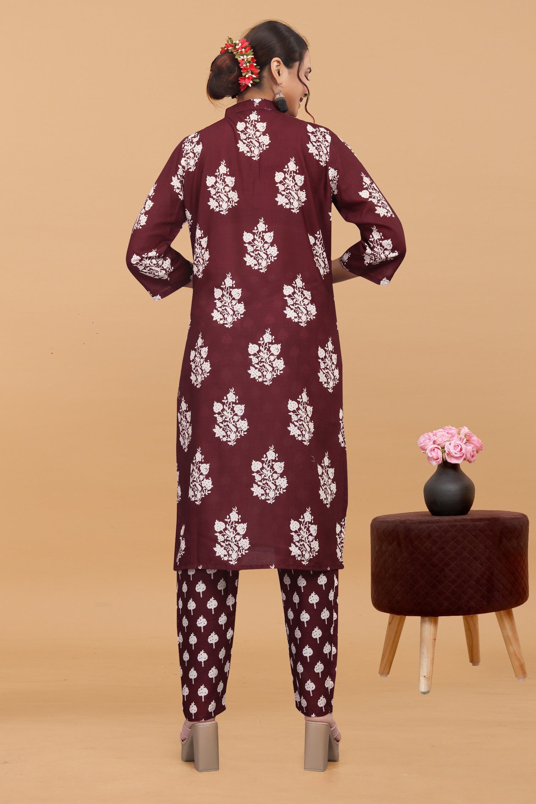 Women's Digital Printed Cotton Kurta With Pants