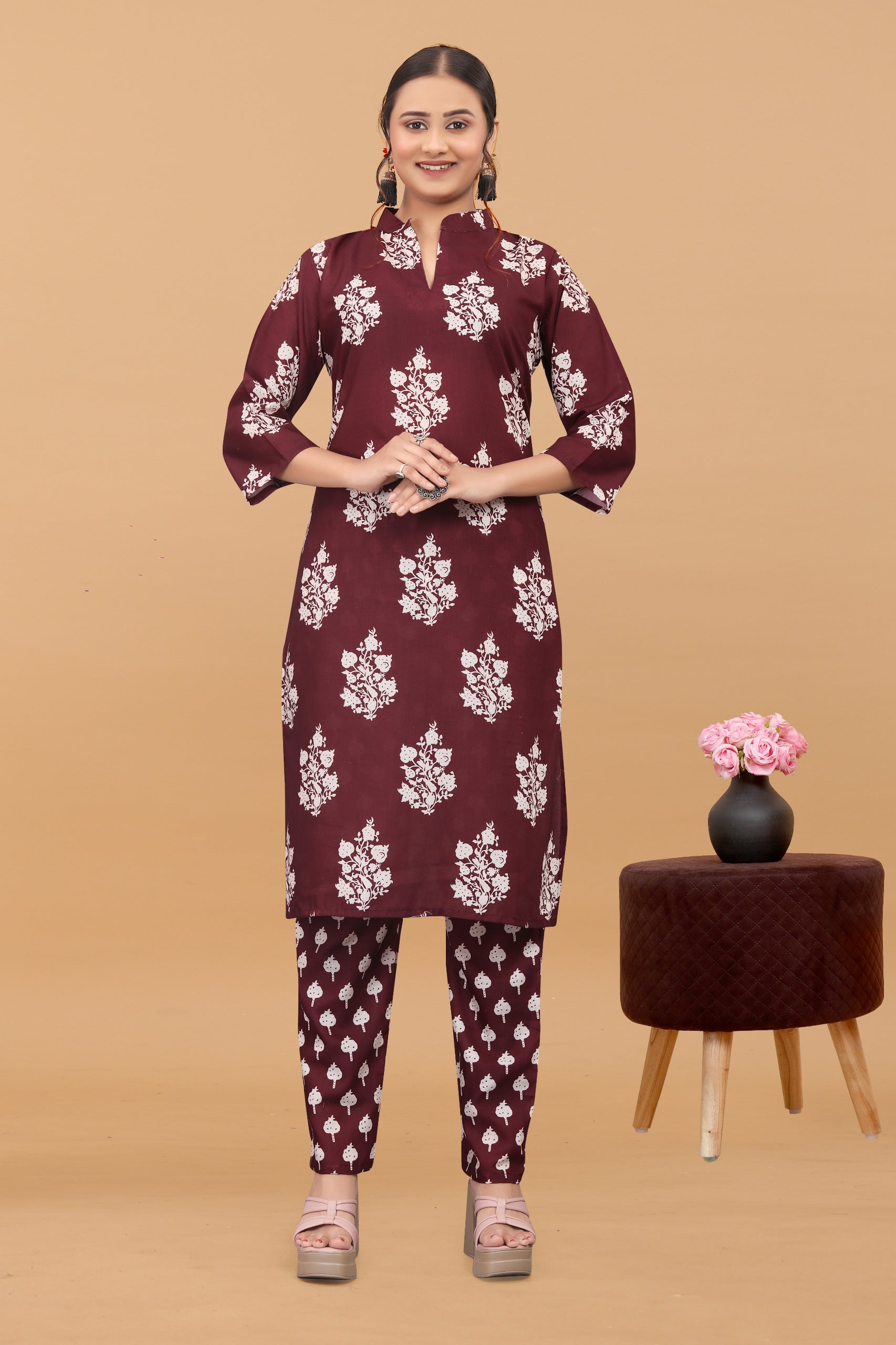 Women's Digital Printed Cotton Kurta With Pants